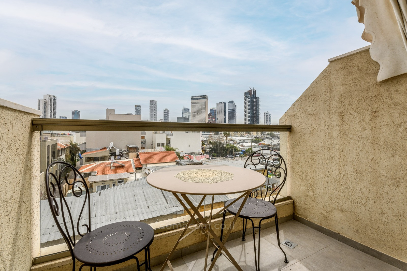 Apartment 3 rooms Tel Aviv quarter of the sea 342-IBL-6592