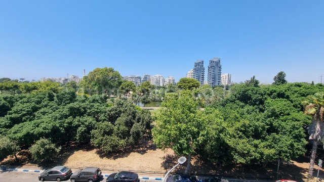 Apartment 3.5 rooms Tel Aviv Lev Tel-Aviv 342-IBL-6696