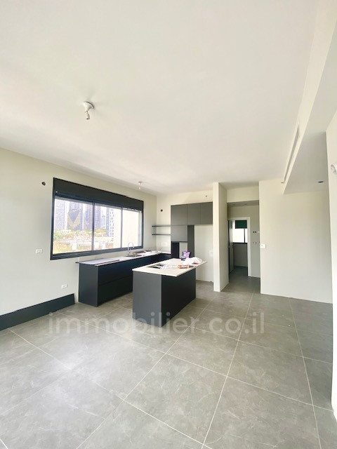 Appartement 3 pièces  Tel Aviv Bazel 342-IBL-6788