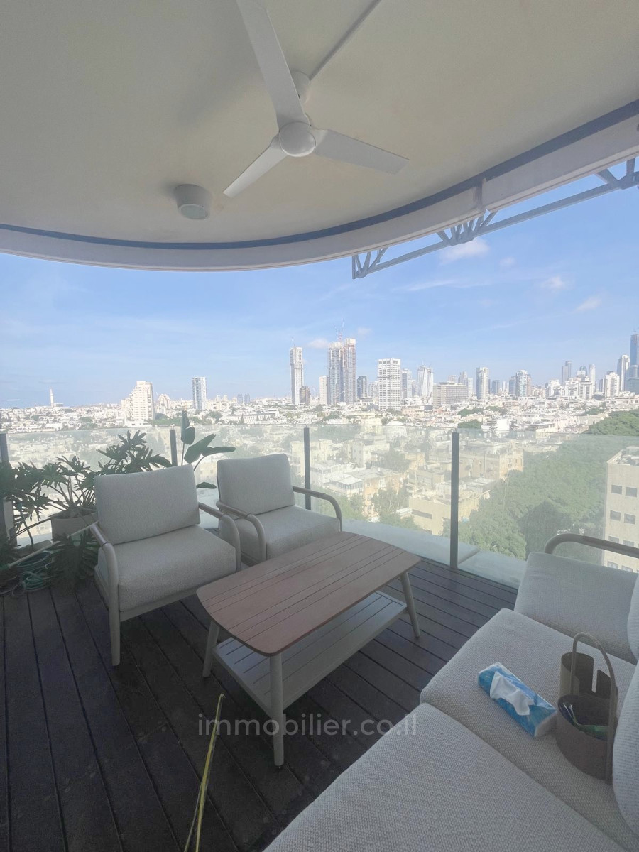 Apartment 3 rooms Tel Aviv City center 342-IBL-6813