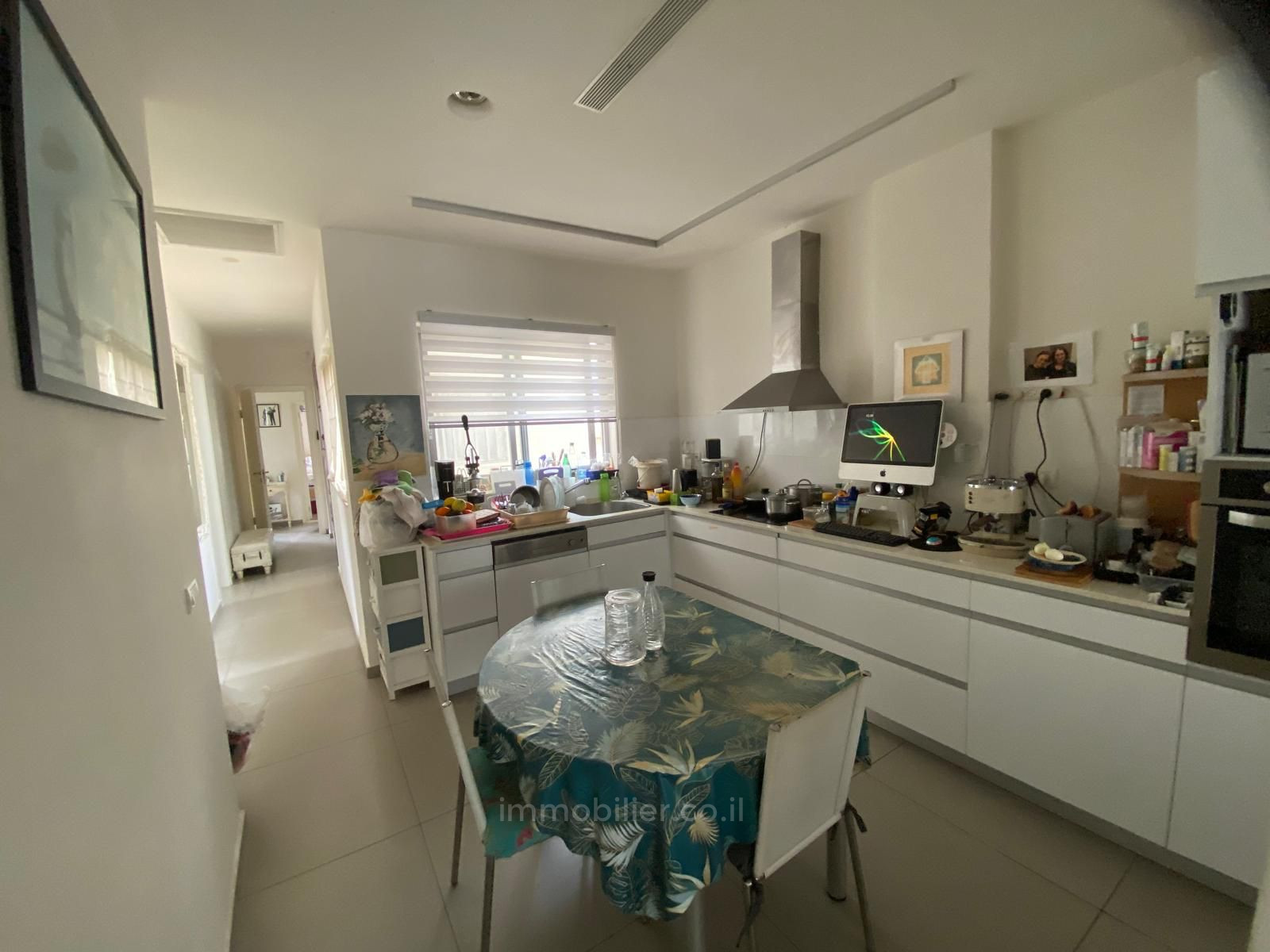 Apartment 5 rooms Tel Aviv City center 342-IBL-6819