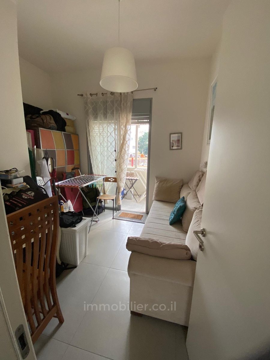 Apartment 5 rooms Tel Aviv City center 342-IBL-6819