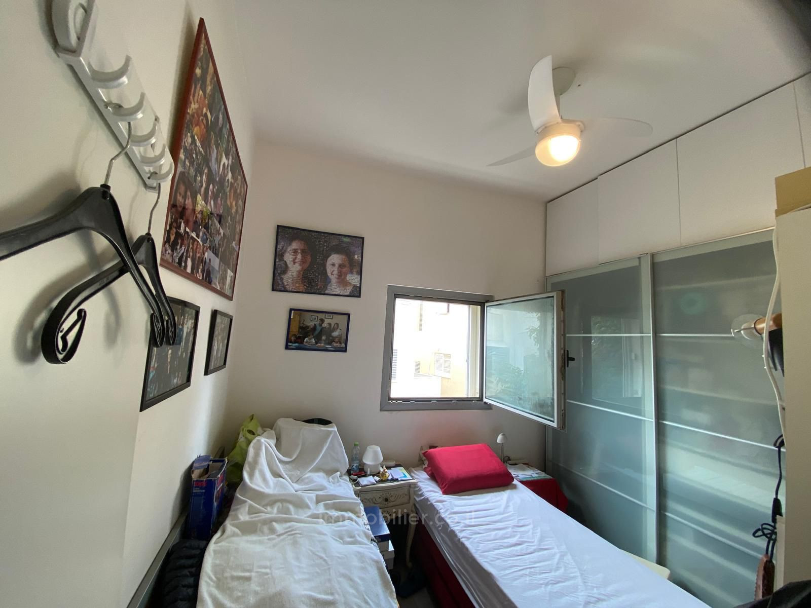 Apartment 5 rooms Tel Aviv City center 342-IBL-6819