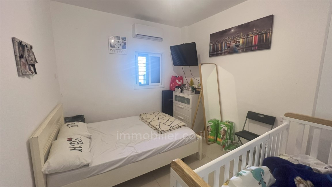 Appartement 3 pièces  Bat yam Bat yam 342-IBL-6838
