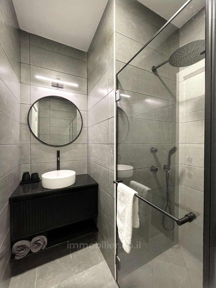Apartment 4 rooms Bat yam Bat yam 342-IBL-6870
