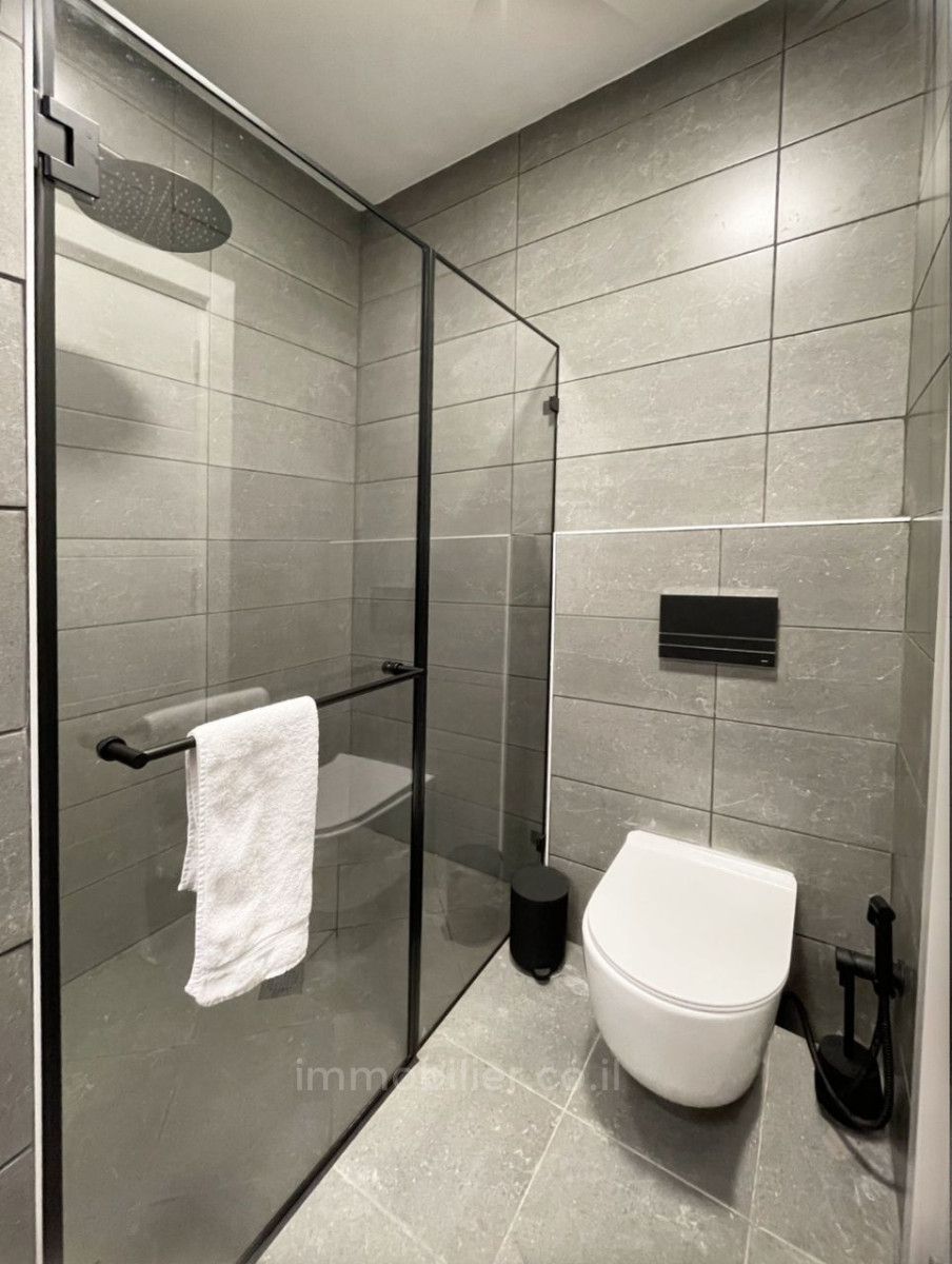 Apartment 4 rooms Bat yam Bat yam 342-IBL-6870