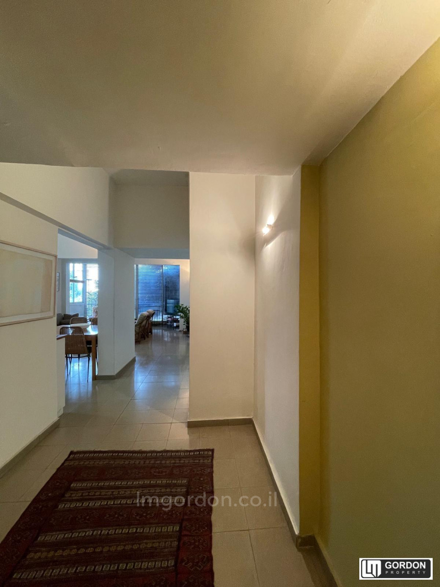 Appartement 3 pièces  Tel Aviv 1ere ligne mer 357-IBL-1524