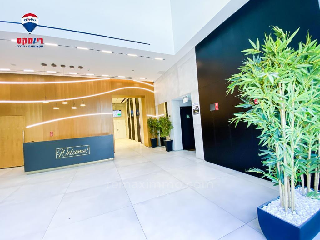 Appartement 4 pièces  Hadera Centre ville 379-IBL-402