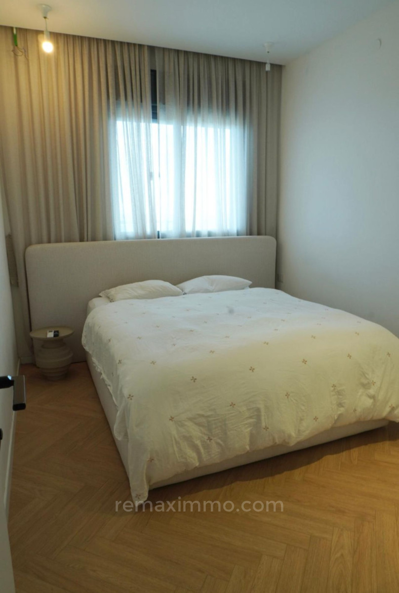 Apartment 4 rooms Hadera City center 379-IBL-420