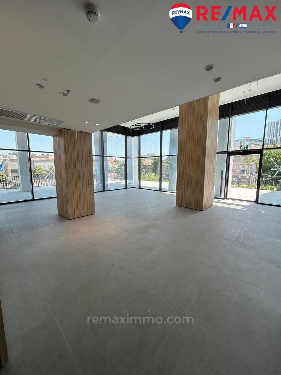 Appartement 4 pièces  Hadera Centre ville 379-IBL-425