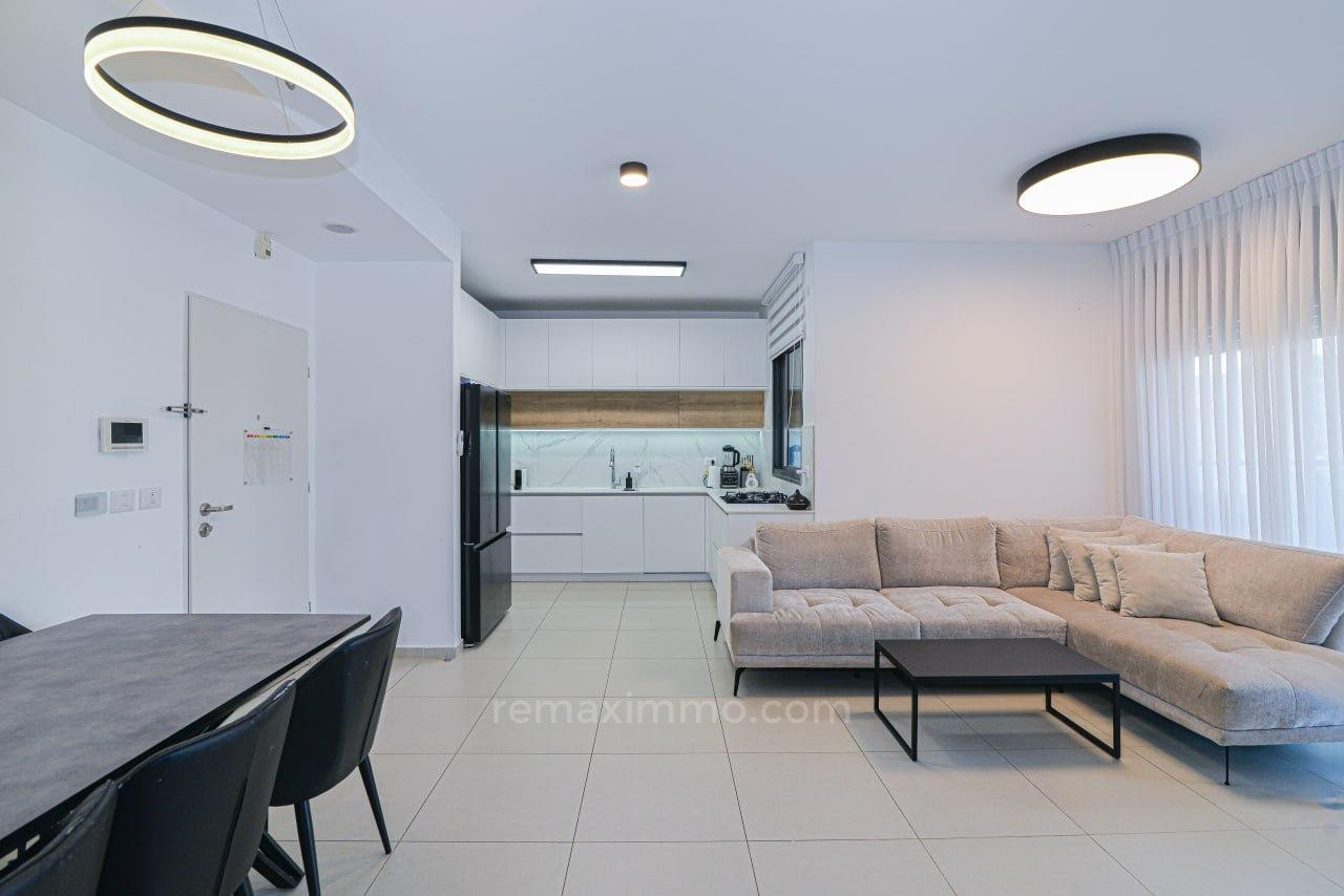 Appartement 4 pi&egrave;ces  Hadera Centre ville 379-IBL-447