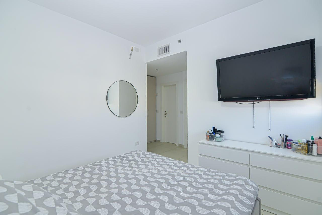 Appartement 4 pi&egrave;ces  Hadera Centre ville 379-IBL-447
