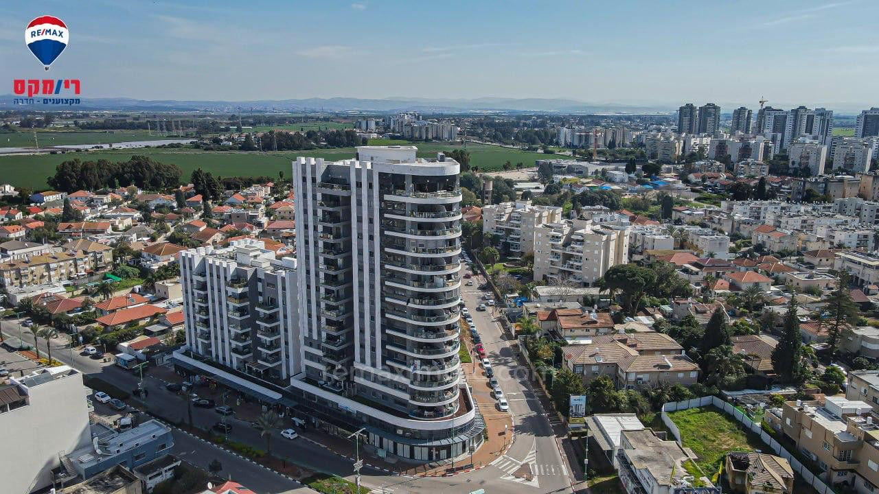 Appartement 4 pi&egrave;ces  Hadera Centre ville 379-IBL-447
