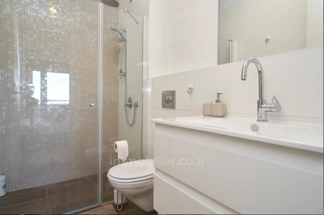 Apartment 3 rooms Jerusalem City center 424-IBL-357