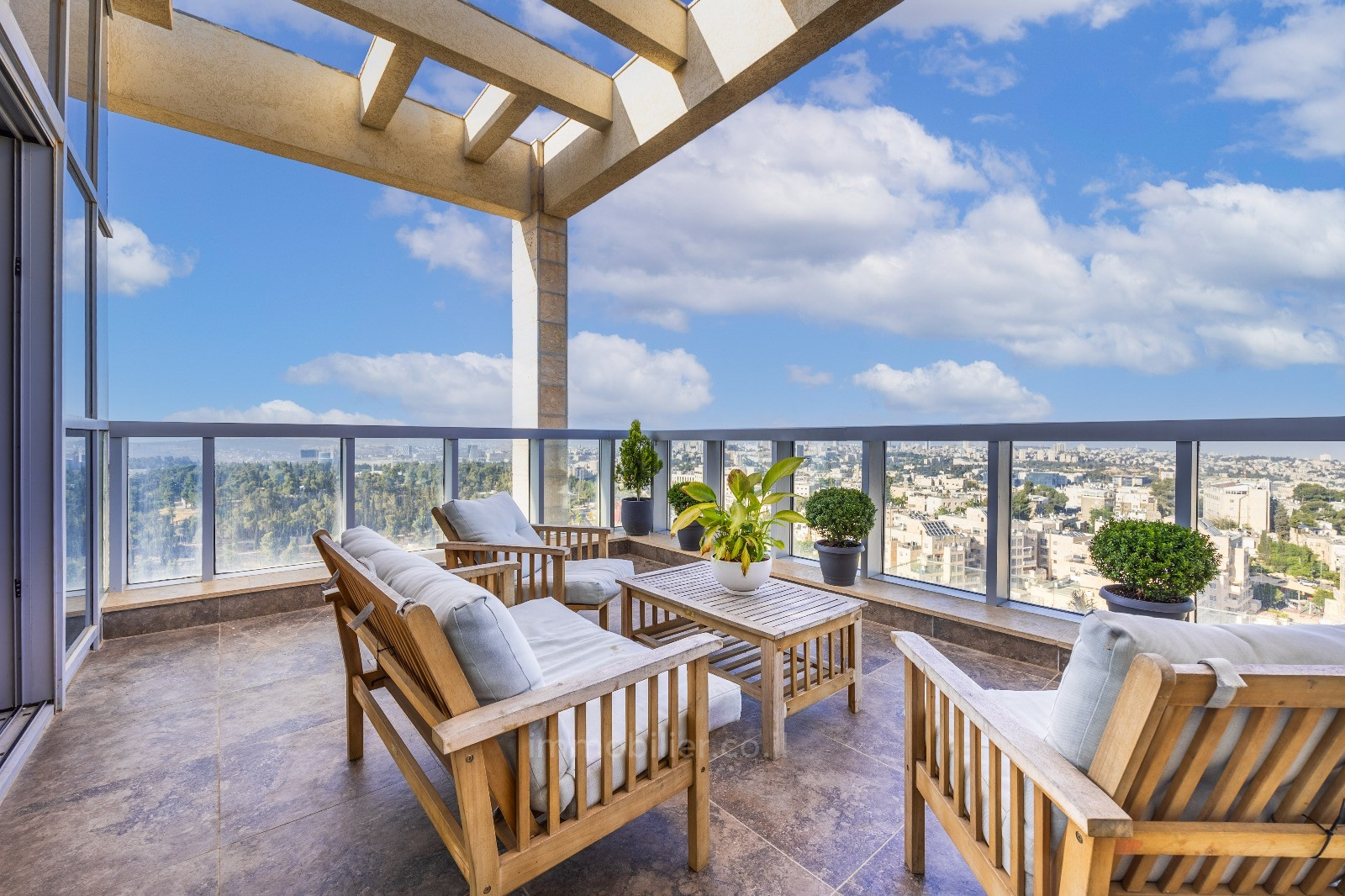 Penthouse 5 pièces  Jerusalem Beit Vagan 424-IBL-368