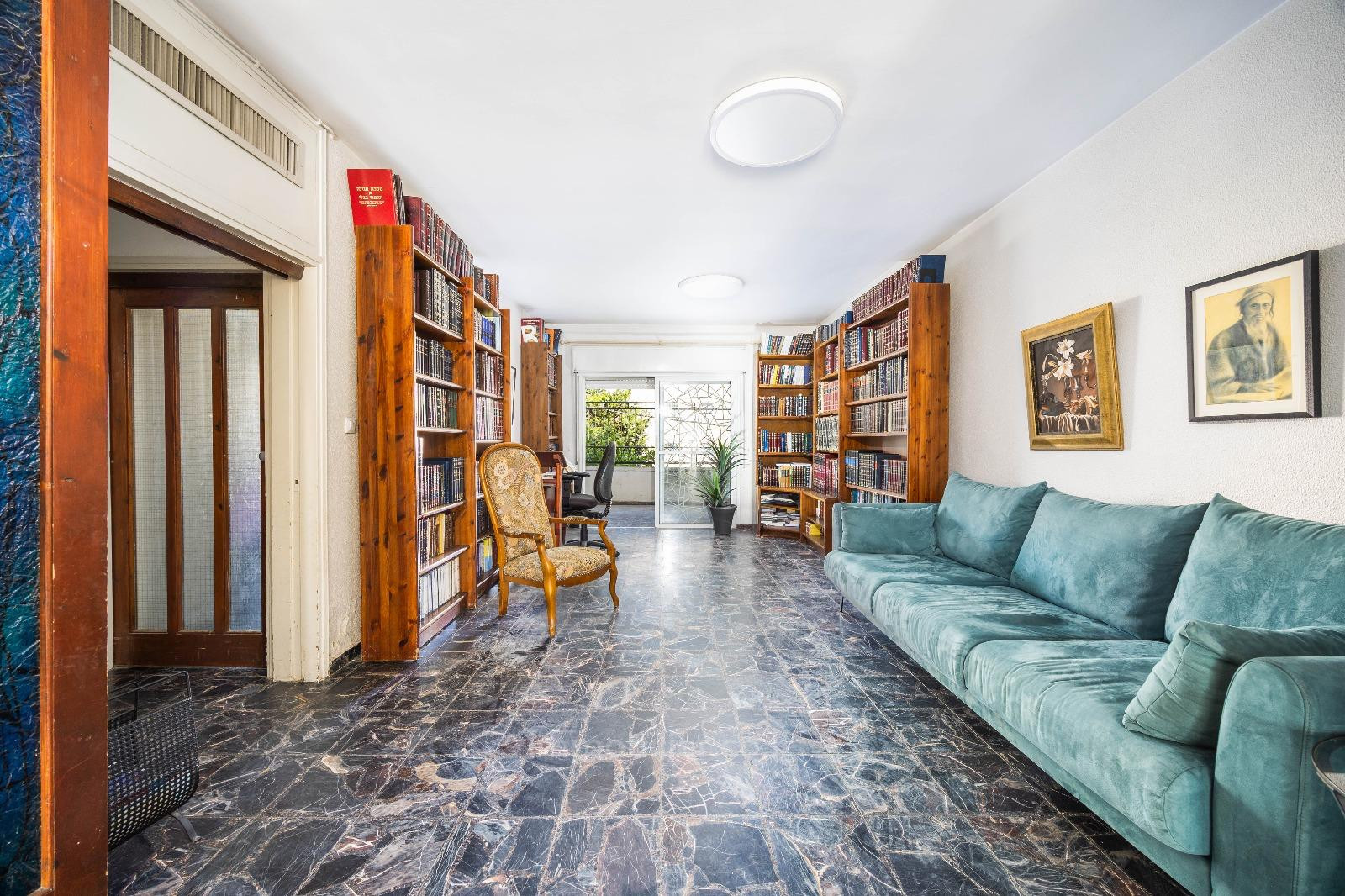 Ground floor 6 rooms Jerusalem Beit Vagan 424-IBL-379