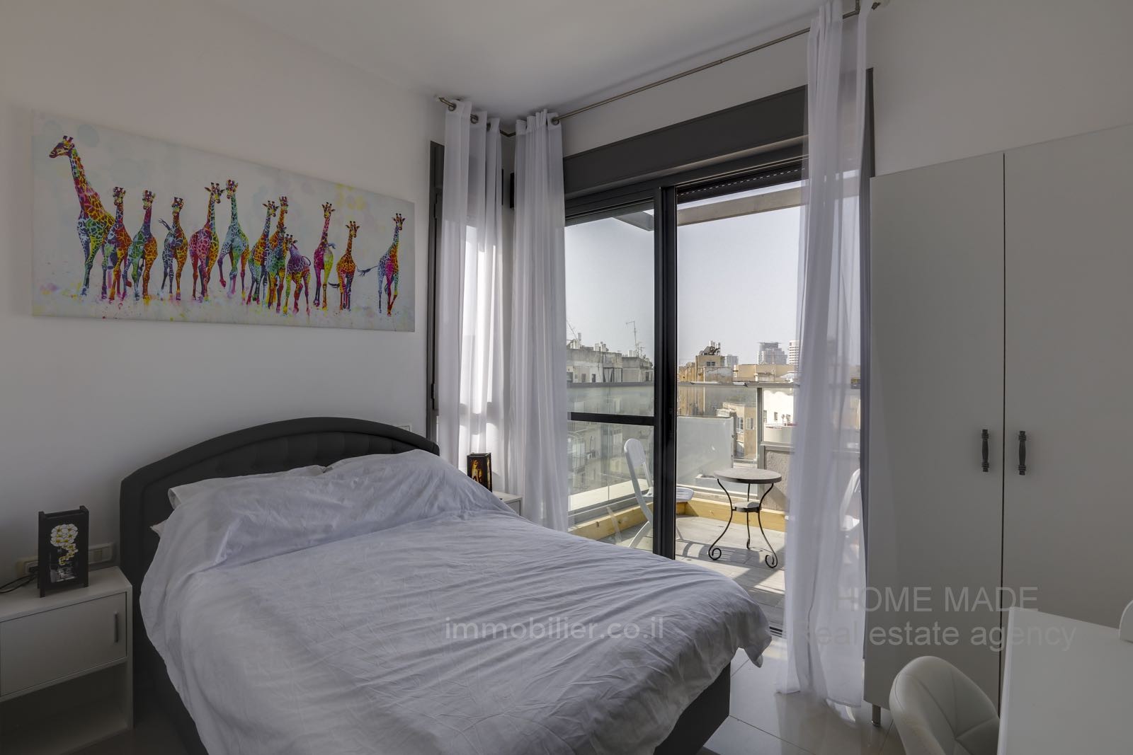 Mini-Penthouse 3 pièces  Tel Aviv Centre Ville 457-IBL-1037