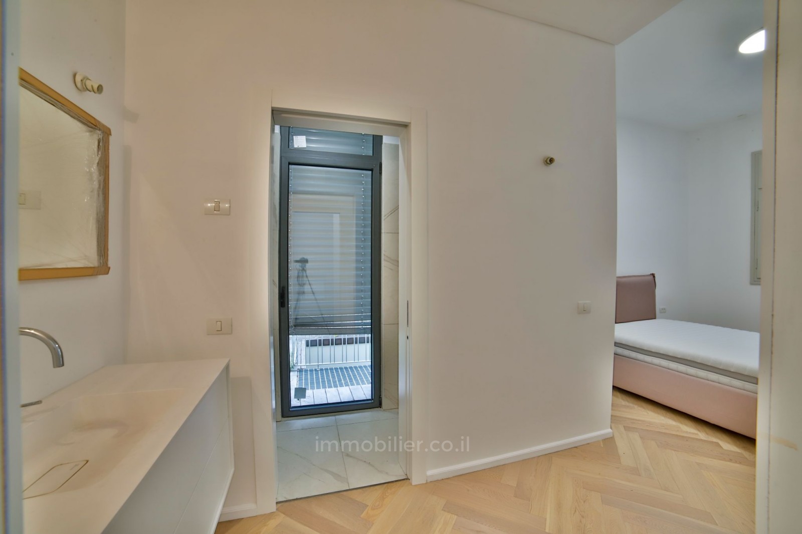 Ground floor 4.5 rooms Tel Aviv Neve Tsedek 457-IBL-1061