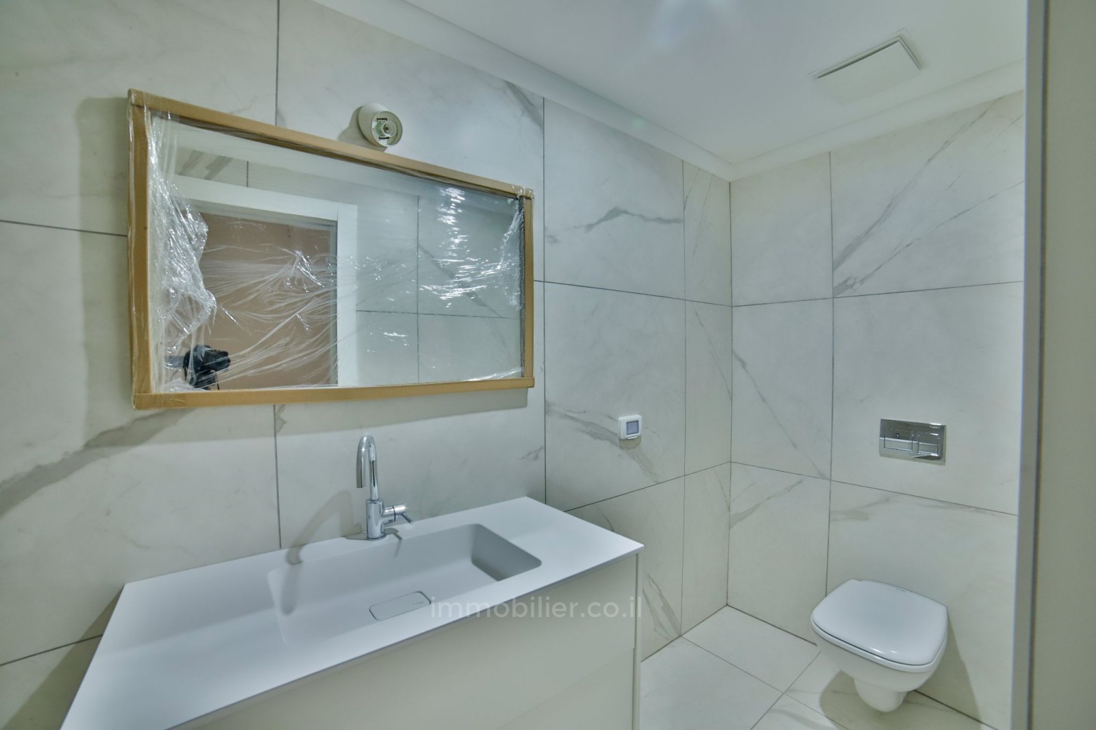 Ground floor 4.5 rooms Tel Aviv Neve Tsedek 457-IBL-1061