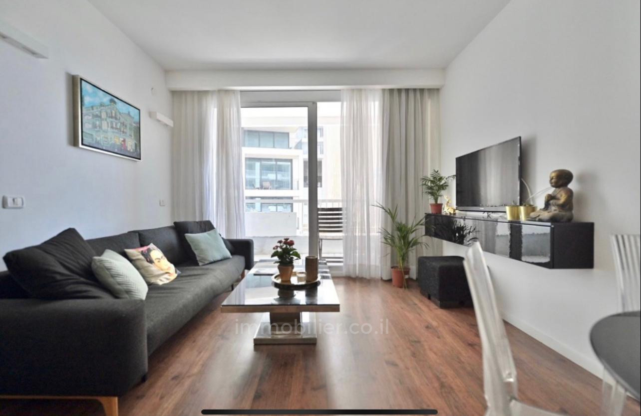 Appartement 2 pièces  Tel Aviv 1ere ligne mer 457-IBL-1159