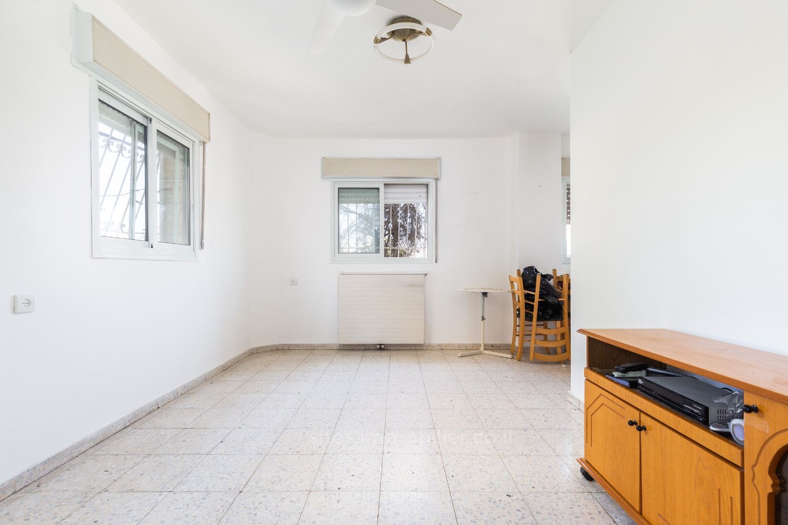 Cottage 8 rooms Jerusalem Katamon 457-IBL-1261