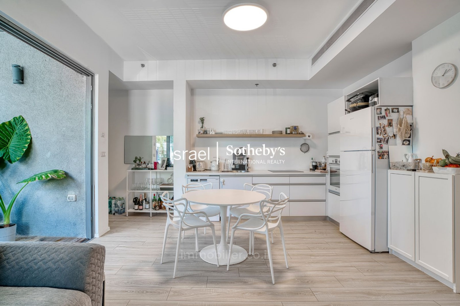 Apartment 3 rooms Tel Aviv Levontin 457-IBL-1405