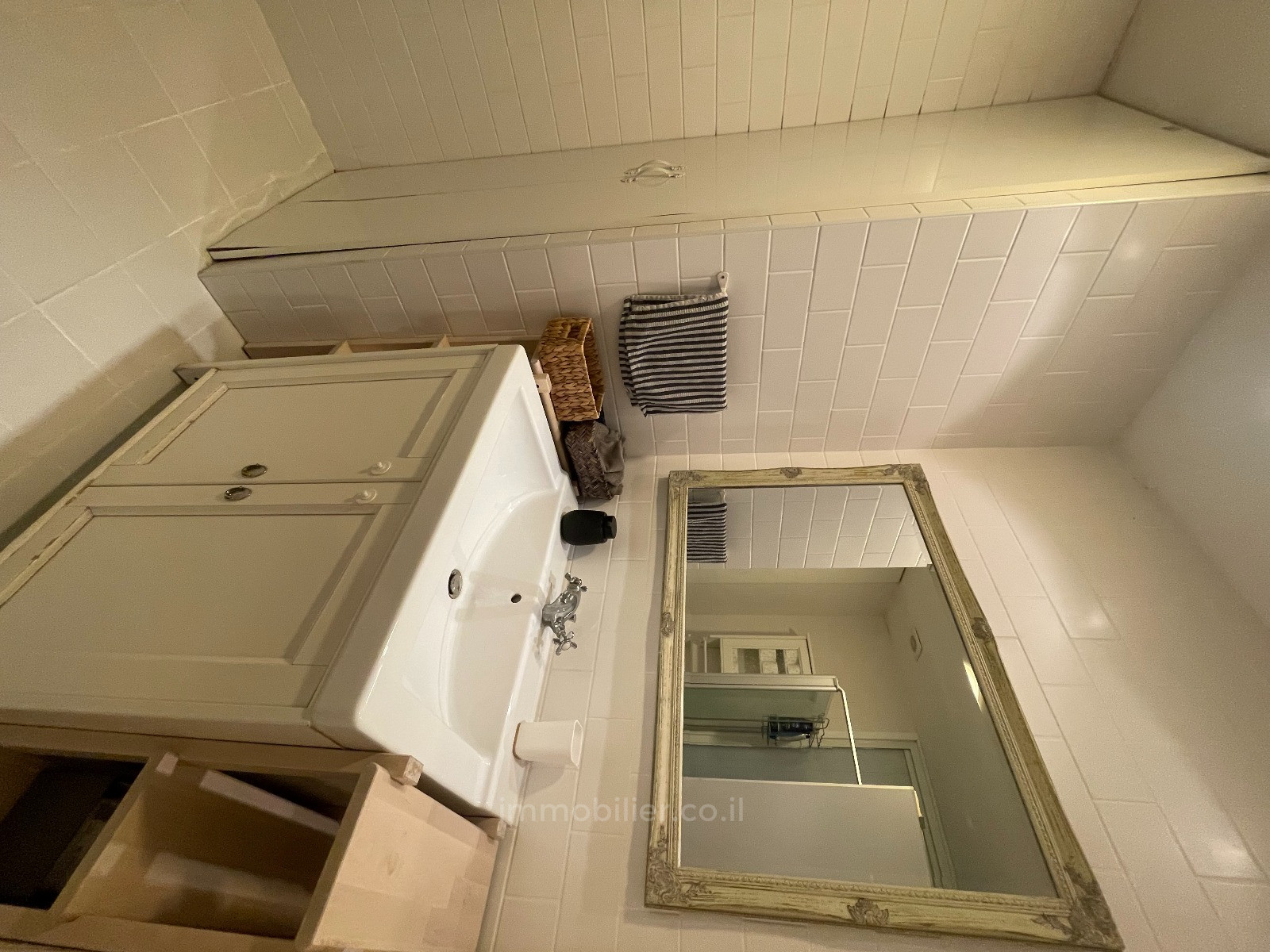 Ground floor 3 rooms Tel Aviv Habima 457-IBL-1422
