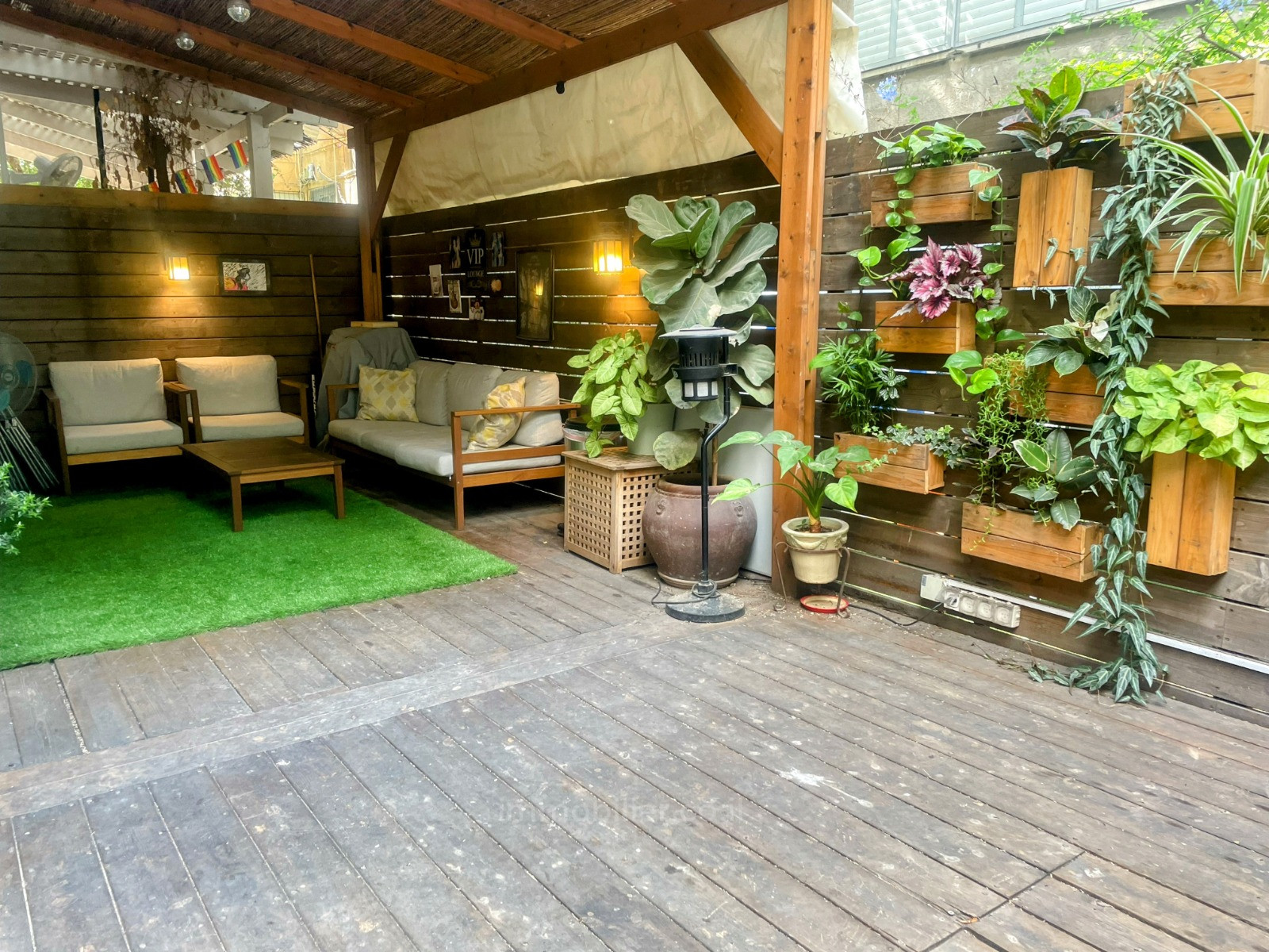 Ground floor 3 rooms Tel Aviv Habima 457-IBL-1422