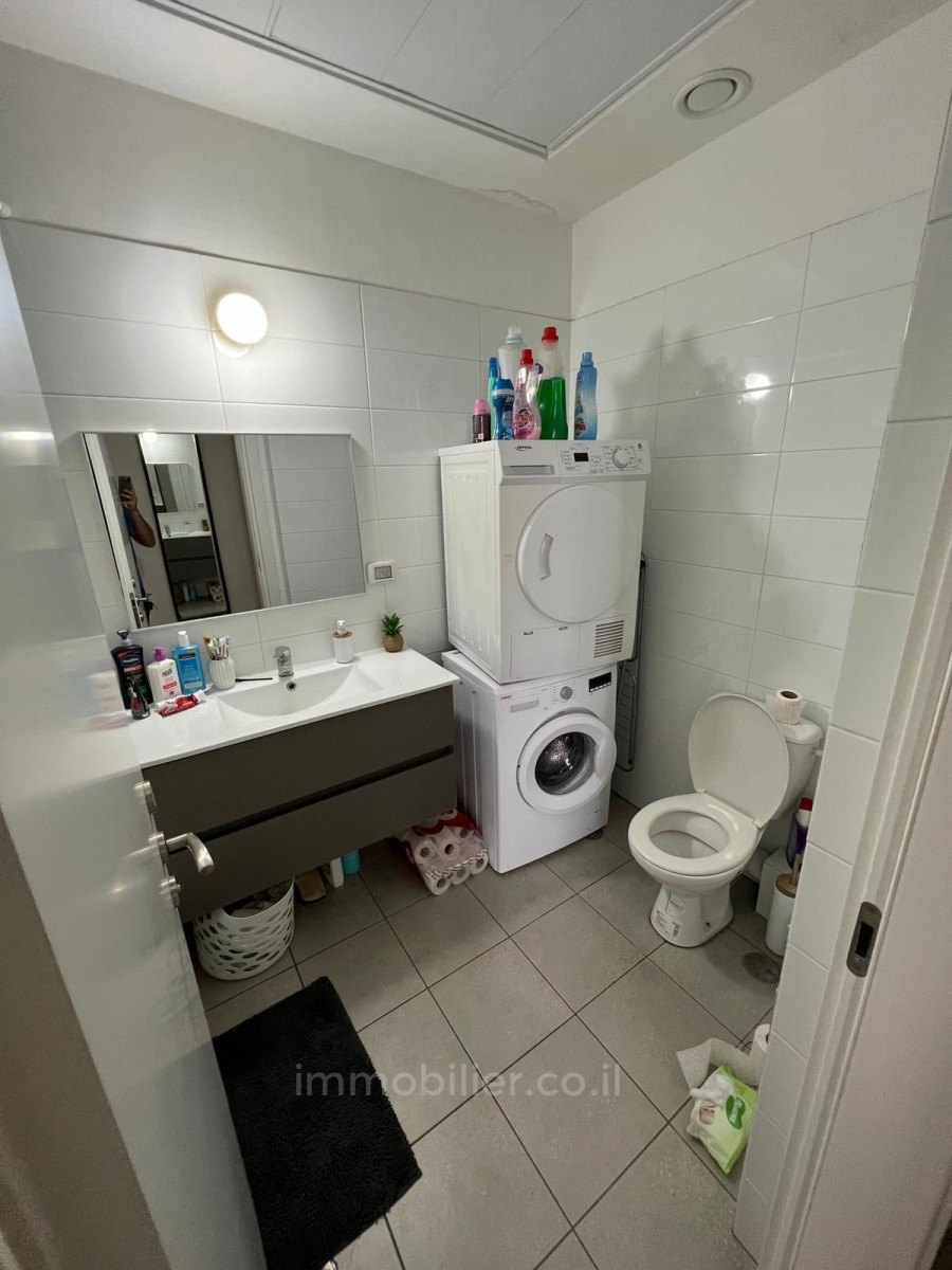 Apartment 3 rooms Tel Aviv Florentine 457-IBL-1423
