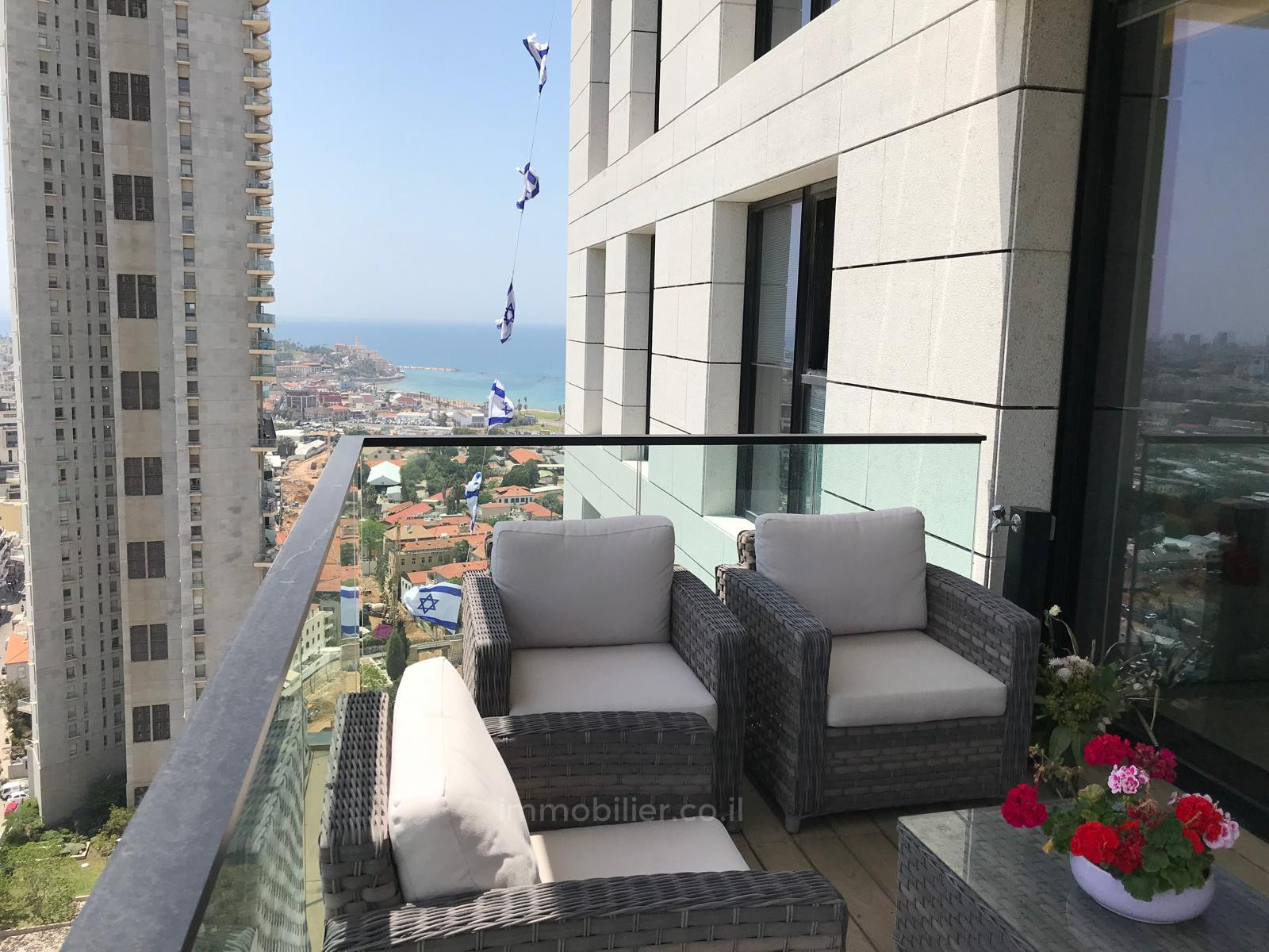 Apartment 4.5 rooms Tel Aviv Neve Tsedek 457-IBL-1428
