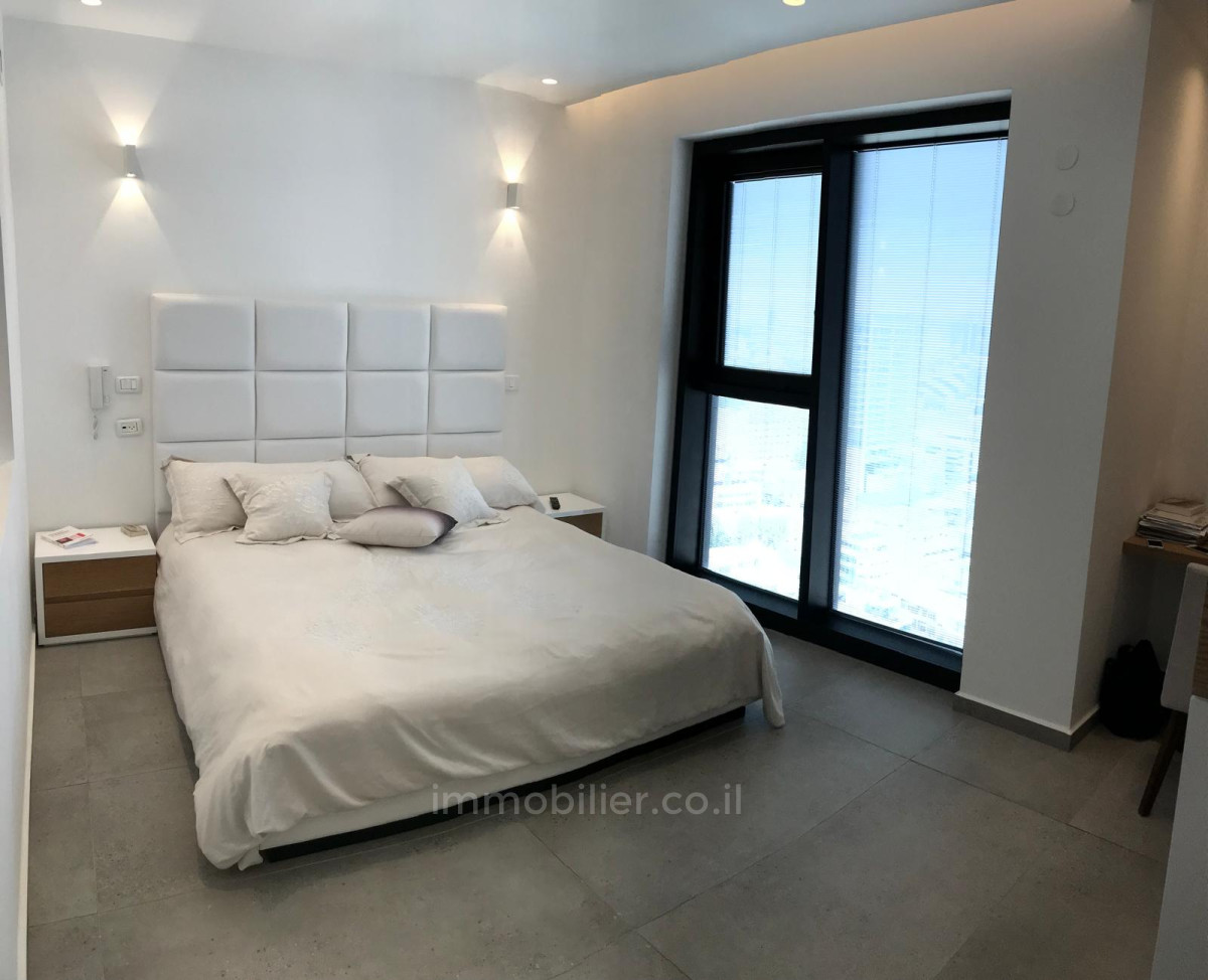 Apartment 4.5 rooms Tel Aviv Neve Tsedek 457-IBL-1428