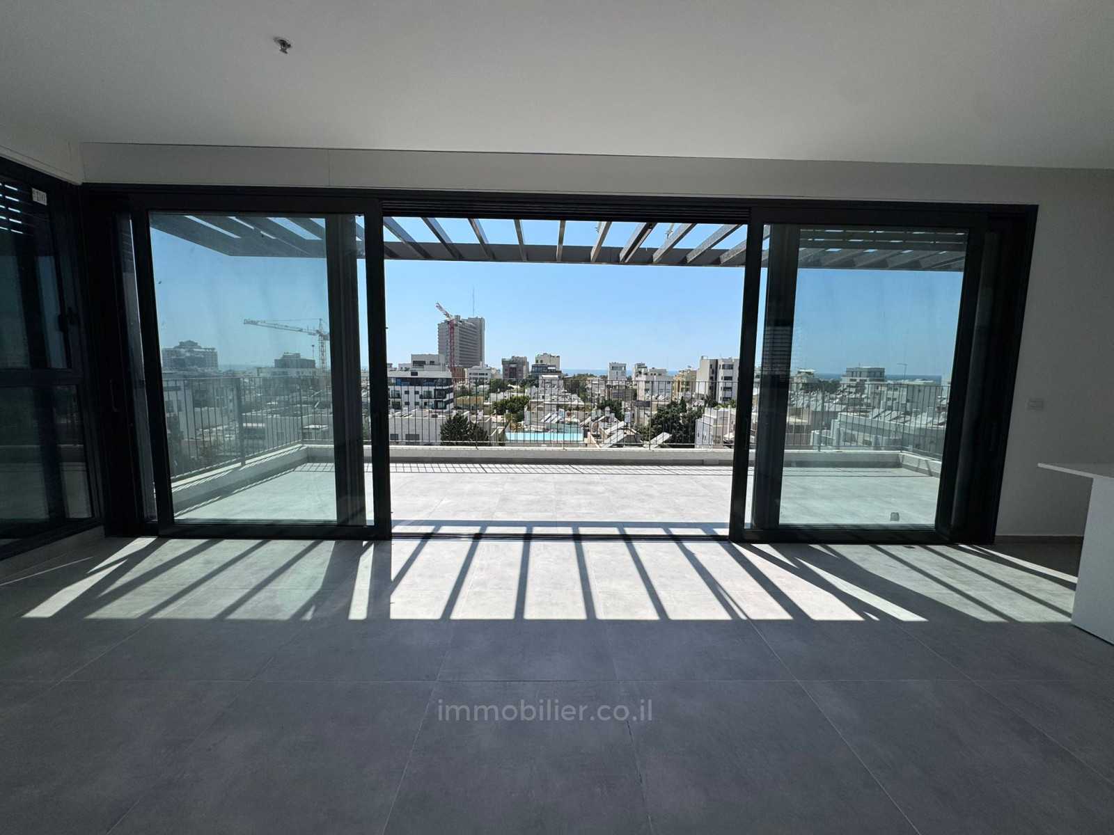 Villa 4.5 rooms Tel Aviv Hatsafon hayachan 457-IBL-1429