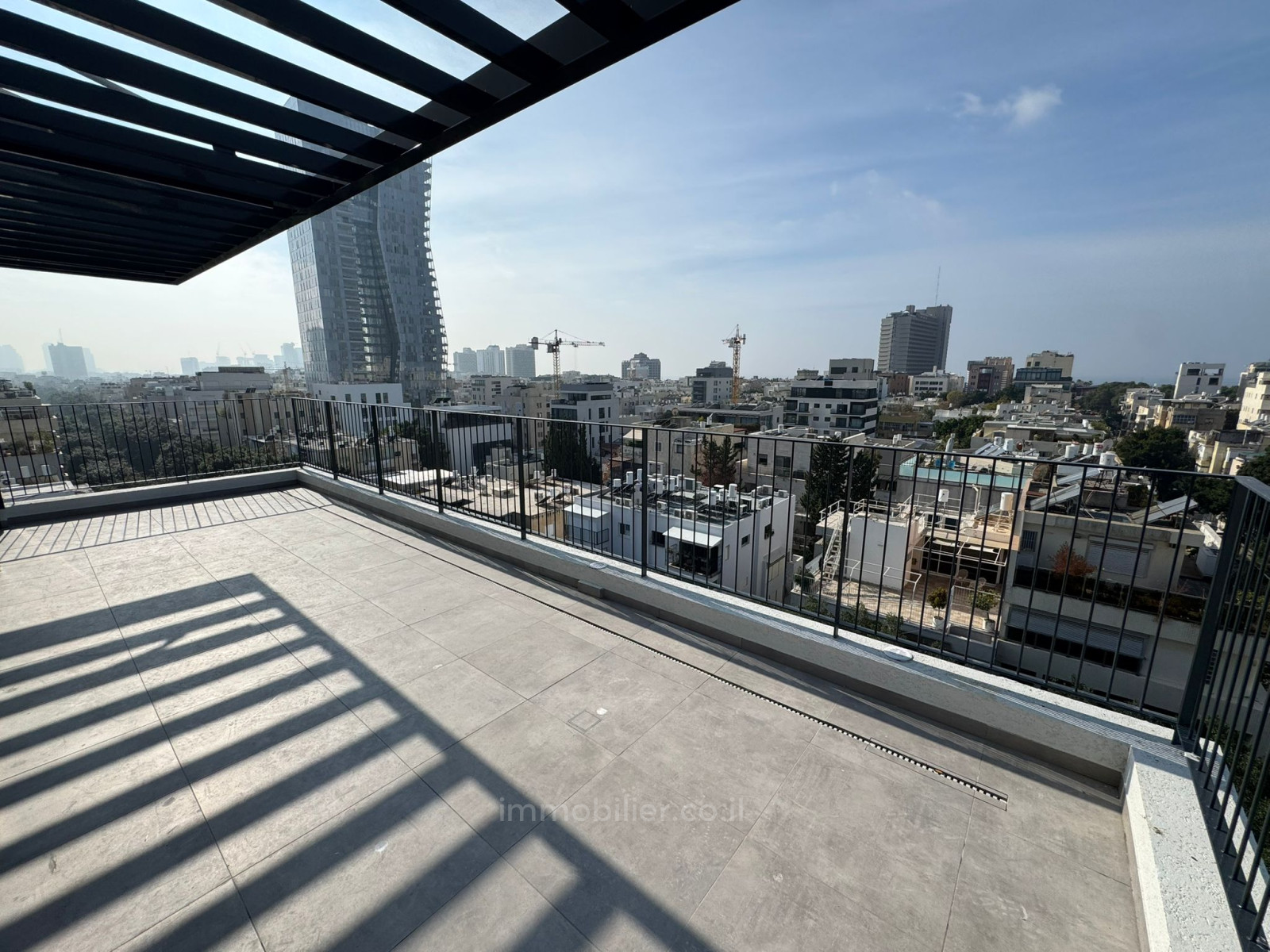 Villa 4.5 rooms Tel Aviv Hatsafon hayachan 457-IBL-1429