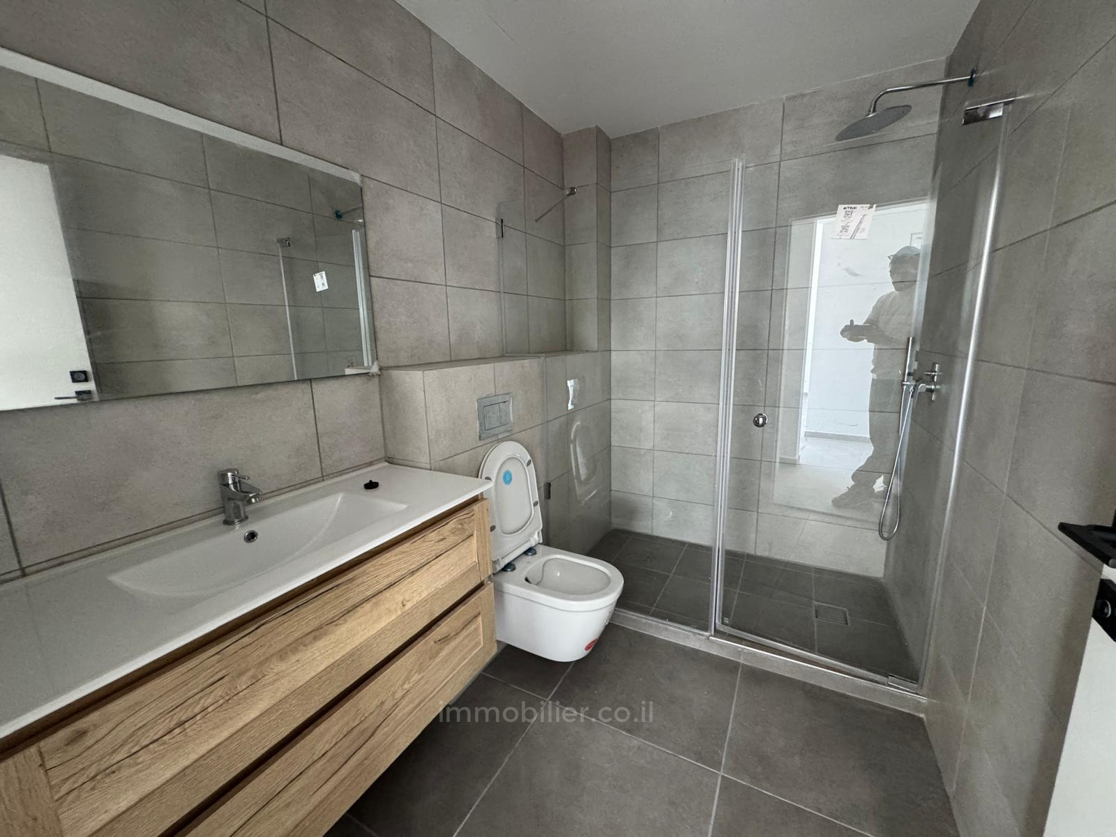 Appartement 3 pièces  Tel Aviv Bazel 457-IBL-1433