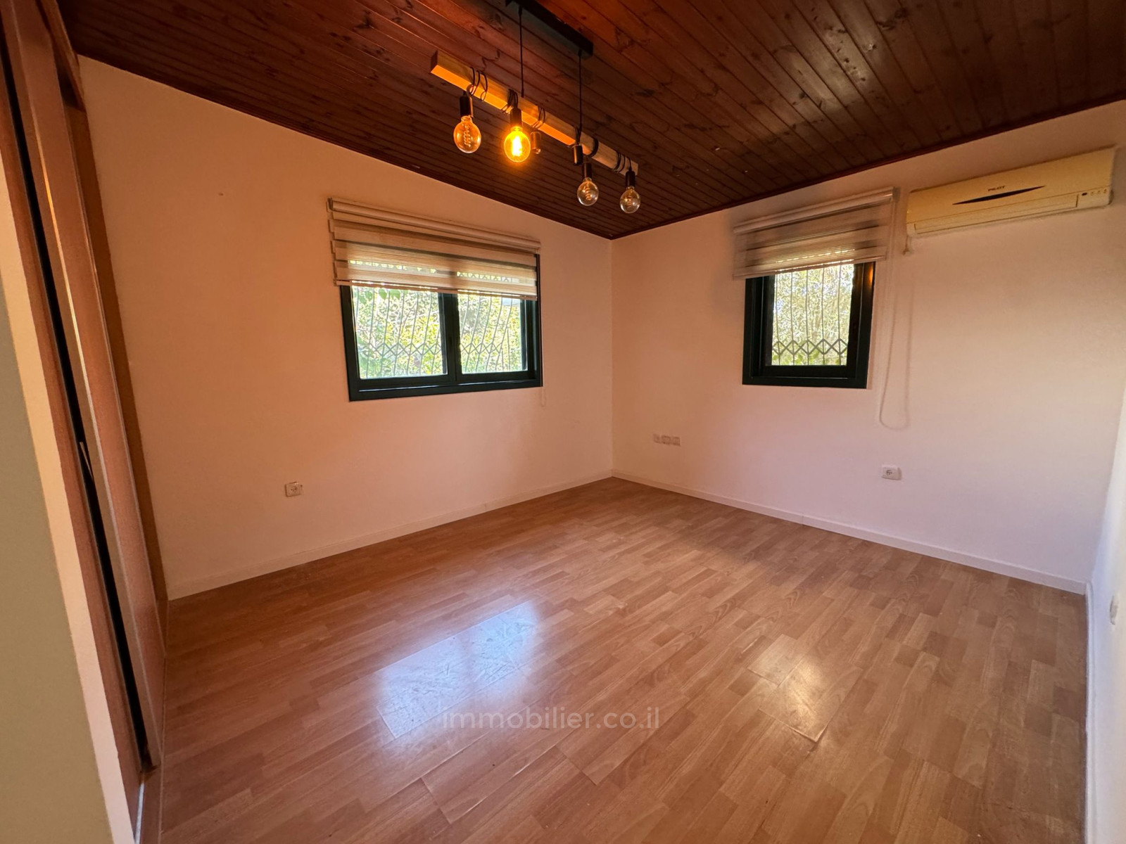 Villa 7 pièces  Netanya Centre Ville 457-IBL-1448