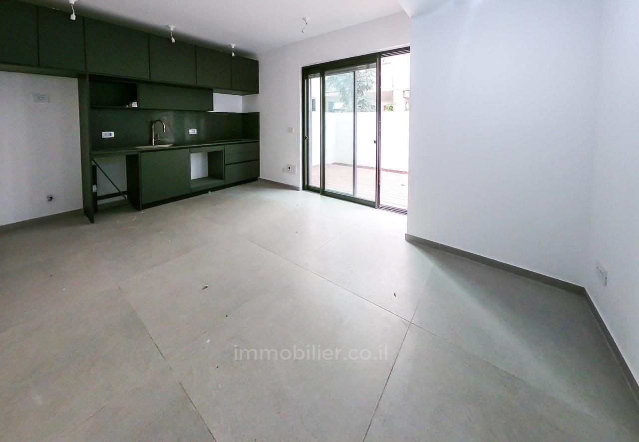 Rez de jardin 2 pièces  Tel Aviv Bazel 457-IBL-1451