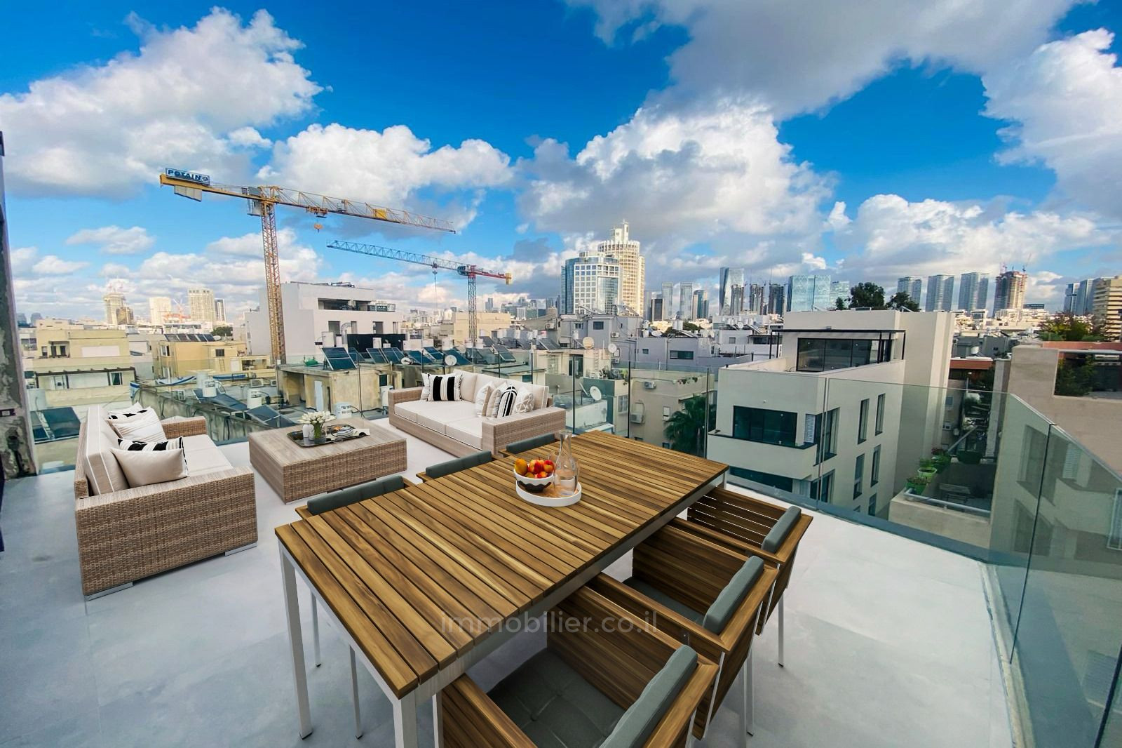 Duplex-Penthouse 5 rooms Tel Aviv City center 457-IBL-1462