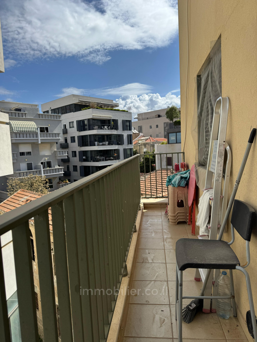Mini-Penthouse 3 rooms Tel Aviv Lev Tel-Aviv 457-IBL-1471