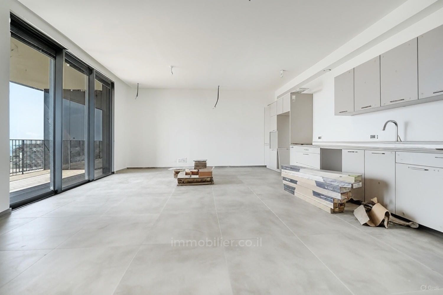 Apartment 5 rooms Tel Aviv Florentine 457-IBL-1511