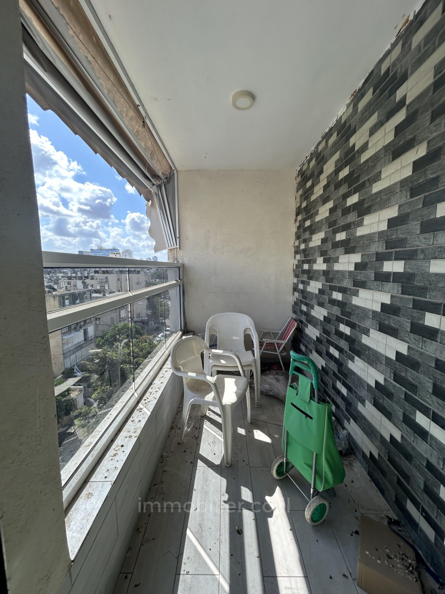 Apartment 3 rooms Netanya City center 478-IBL-366