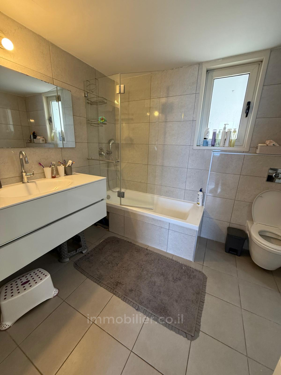 Penthouse 5 pièces  Netanya Mer 478-IBL-371
