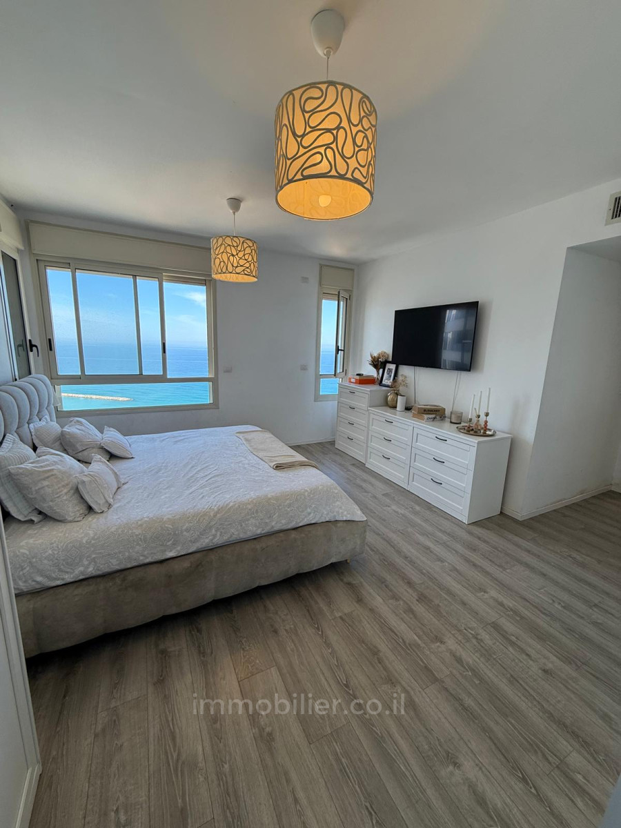 Penthouse 5 pièces  Netanya Mer 478-IBL-371
