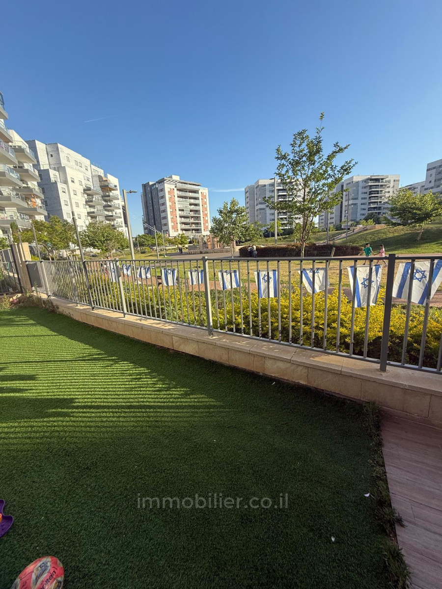 Ground floor 5 rooms Kfar Yona Kfar Yona 478-IBL-372