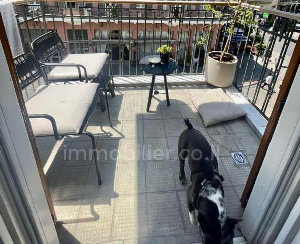 Appartement 3 pièces  Tel Aviv Nahalat binyamin 511-IBL-1488