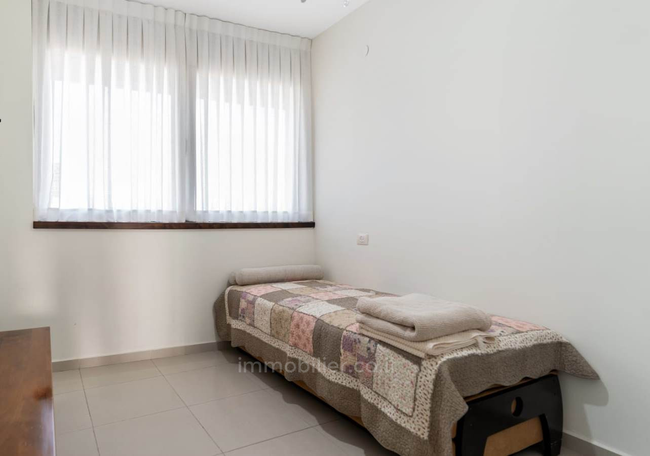 Mini-Penthouse 5 rooms Ashdod Marina 511-IBL-1603