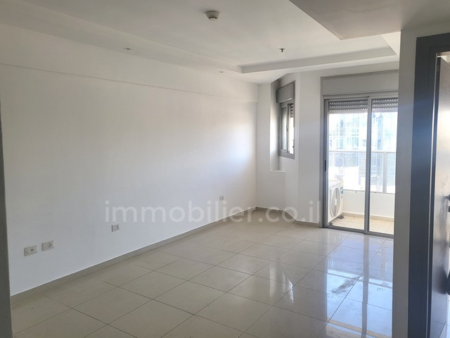 Appartement 2 pièces  Ashdod Alef 511-IBL-1618