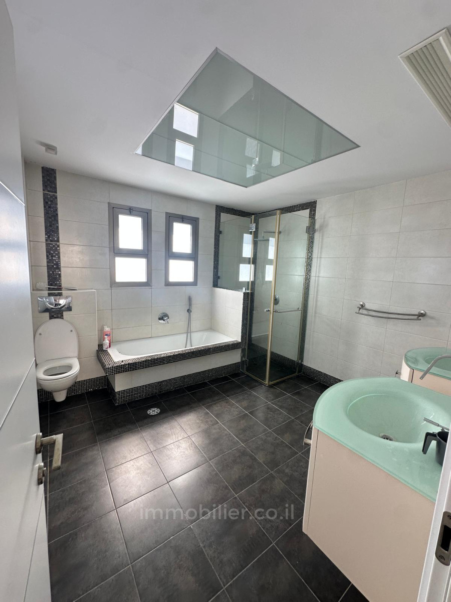 Penthouse 5 rooms Ashdod City 511-IBL-1642