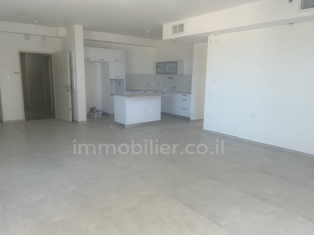 Apartment 4 rooms Ashdod Dalet 511-IBL-1725