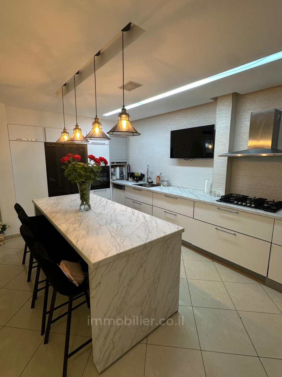 Rez de jardin 5 pièces  Ashdod Yud Zayin 511-IBL-1744
