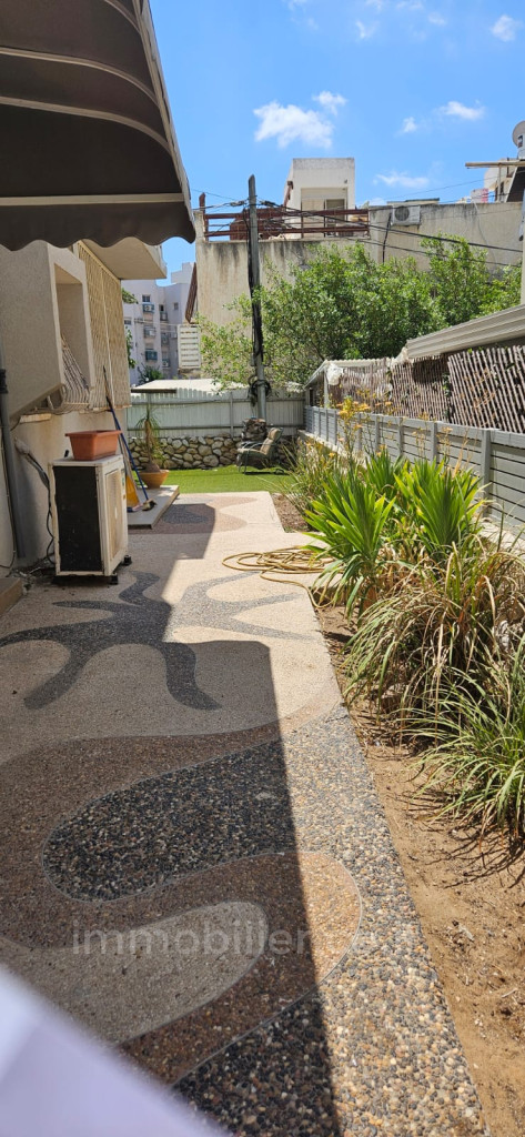 Rez de jardin 4 pièces  Ashdod Yud Alef 511-IBL-1803